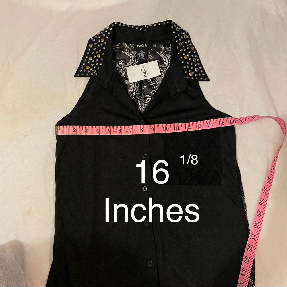 Bundle Rue 21 black button downs - Picture 5 of 16